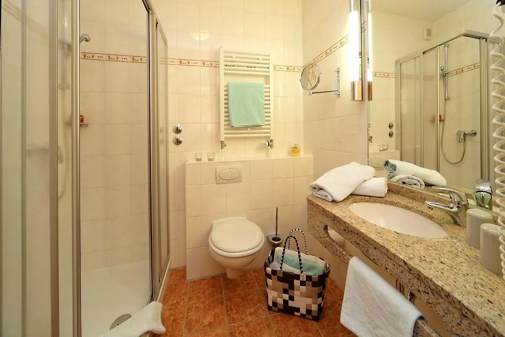 Osserhotel Garni Lohberg